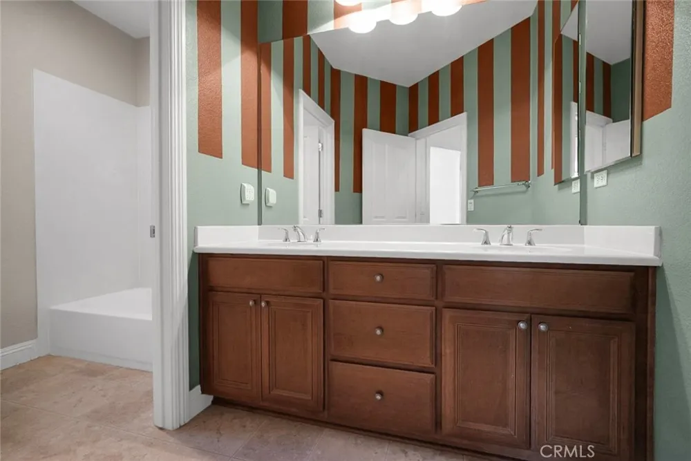 4181 Wild Lilac Drive Turlock, CA 95382