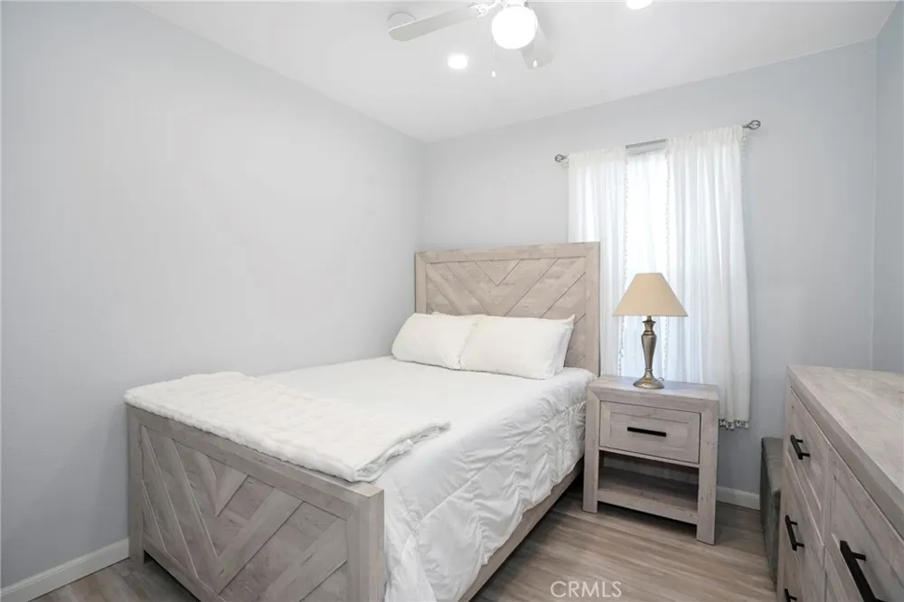 1061 Harbor Heights Dr. #G Harbor City, CA 90710