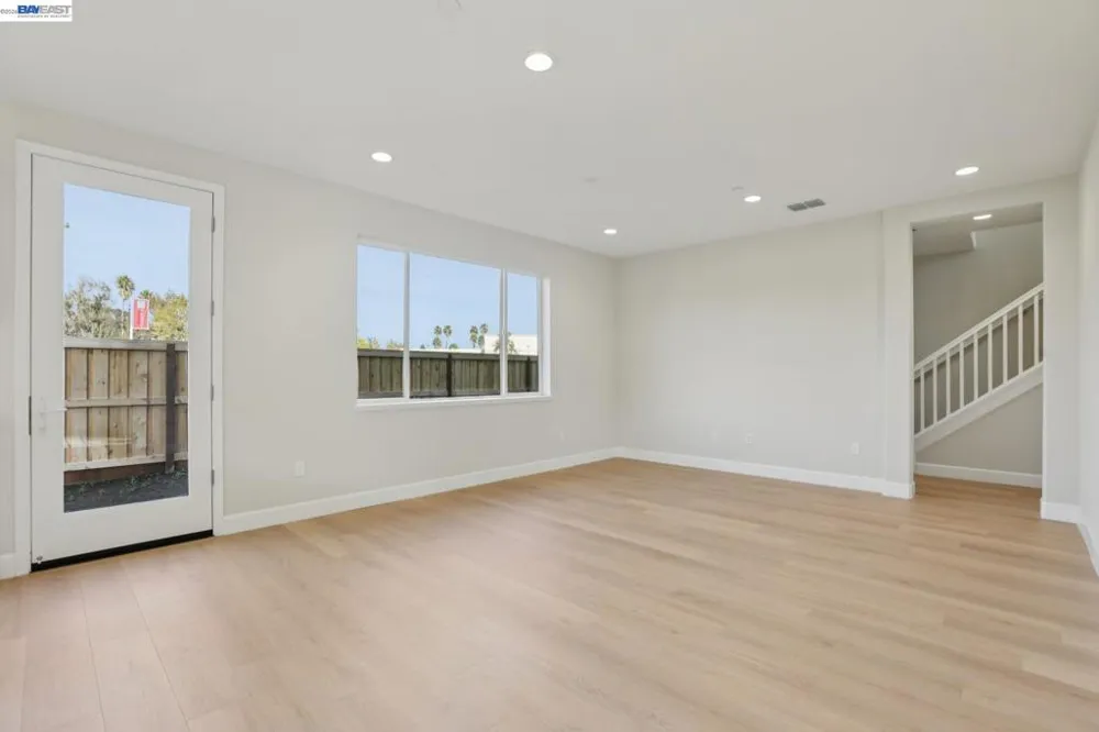 117 Creek View Cir Fairfield, CA 94533