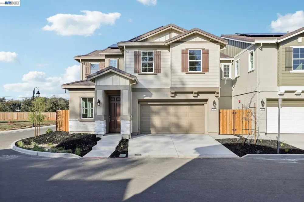 117 Creek View Cir Fairfield, CA 94533
