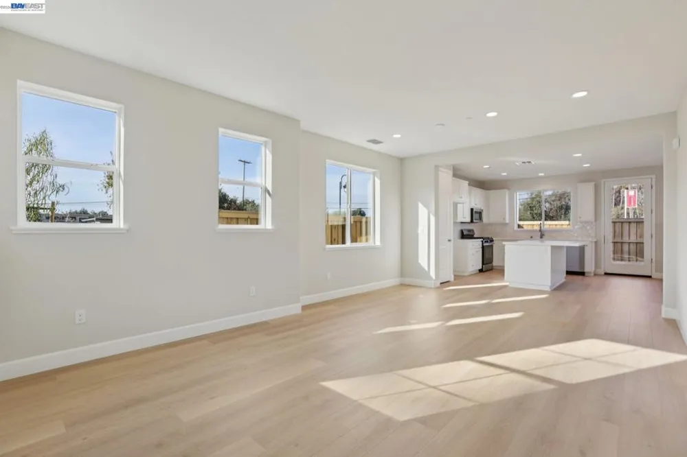 117 Creek View Cir Fairfield, CA 94533