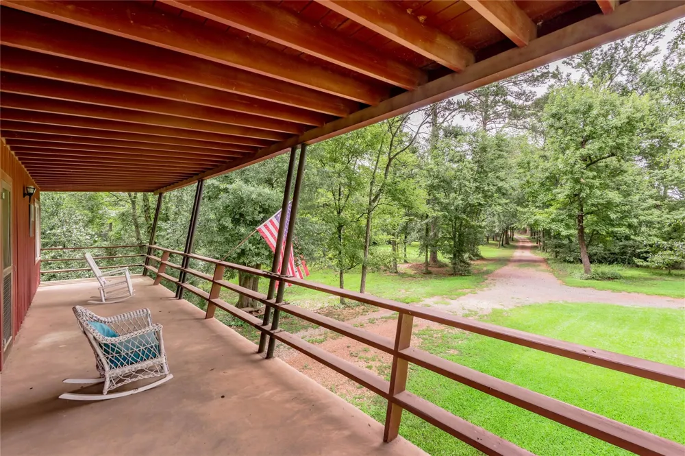 1121 Fm-95 Garrison, TX 75946