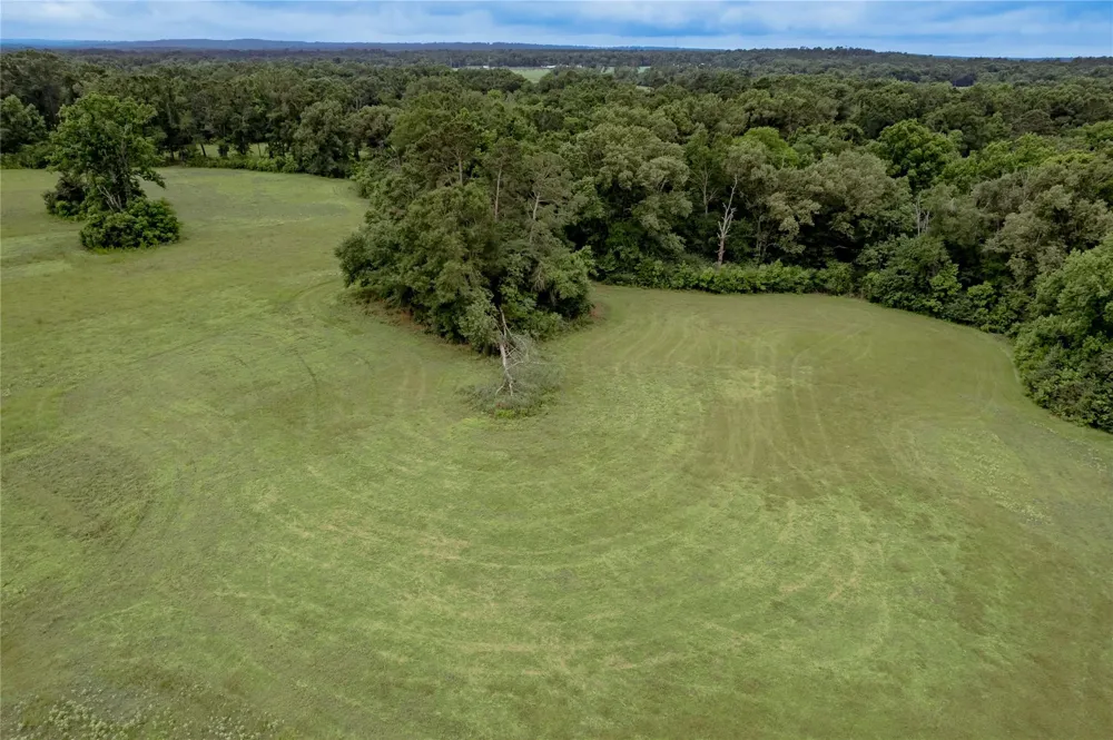 1121 Fm-95 Garrison, TX 75946