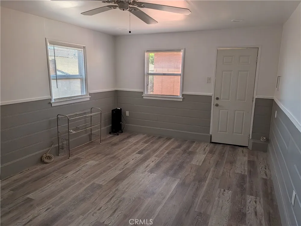 6220 S Fairfax Los Angeles, CA 90056