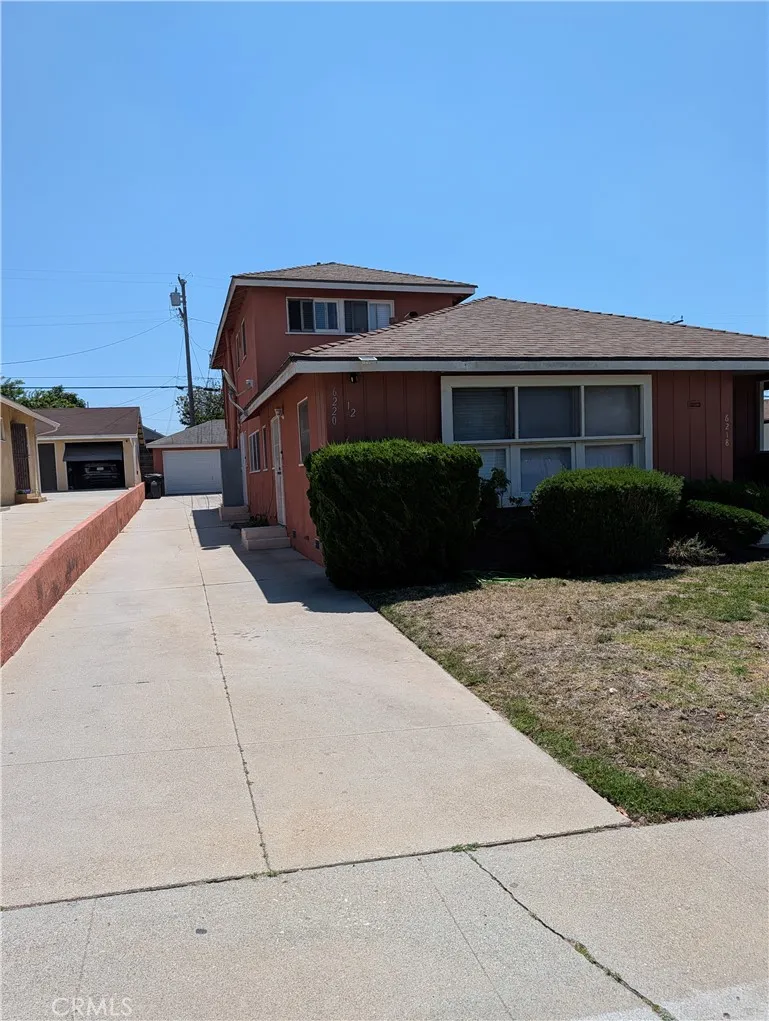 6220 S Fairfax Los Angeles, CA 90056