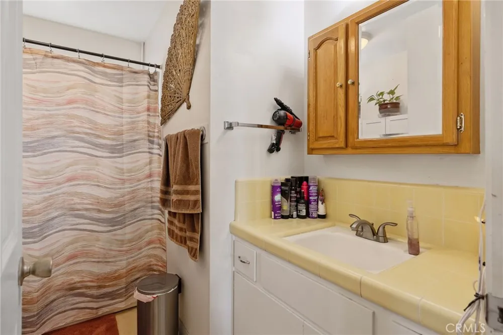 1585 Mulberry Lane Lemoore, CA 93245