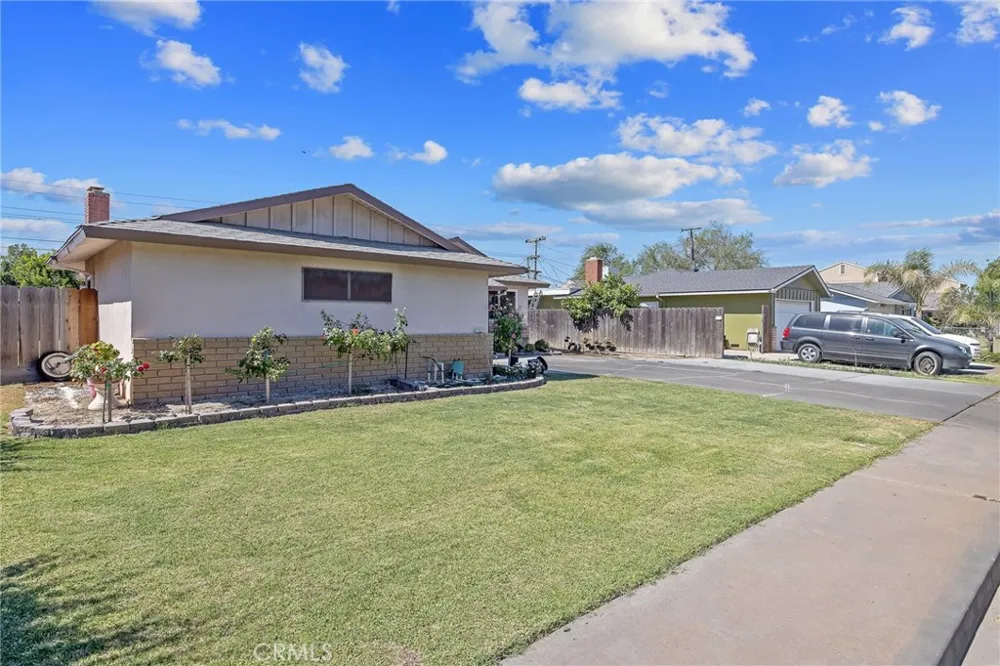 1585 Mulberry Lane Lemoore, CA 93245