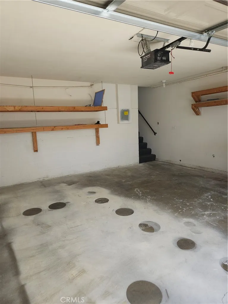 10030 Owensmouth #24 Chatsworth, CA 91311
