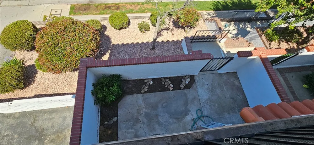 10030 Owensmouth #24 Chatsworth, CA 91311