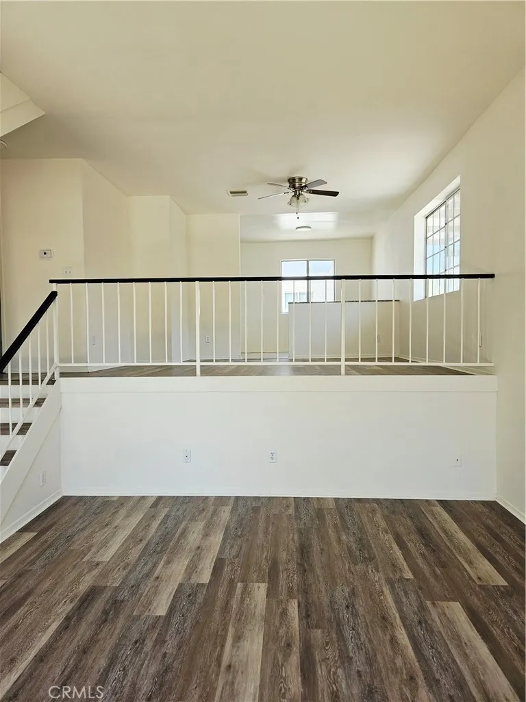 10030 Owensmouth #24 Chatsworth, CA 91311