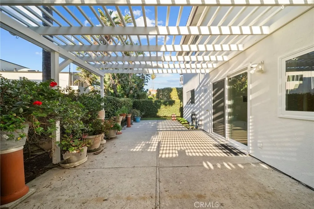 1277 Devon Ventura, CA 93001