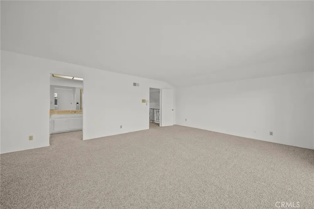 1277 Devon Ventura, CA 93001