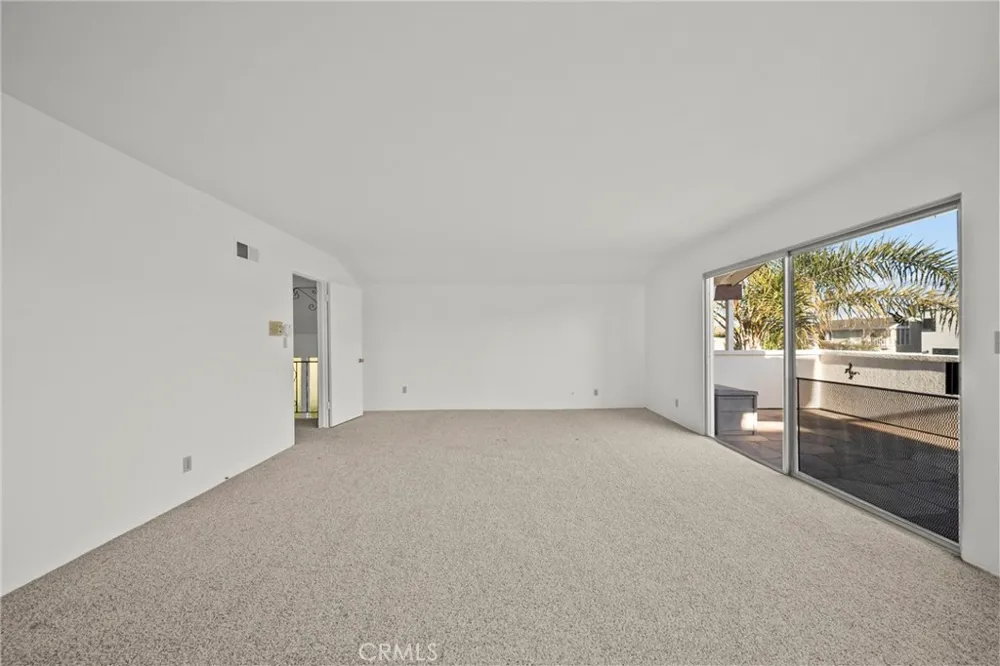 1277 Devon Ventura, CA 93001