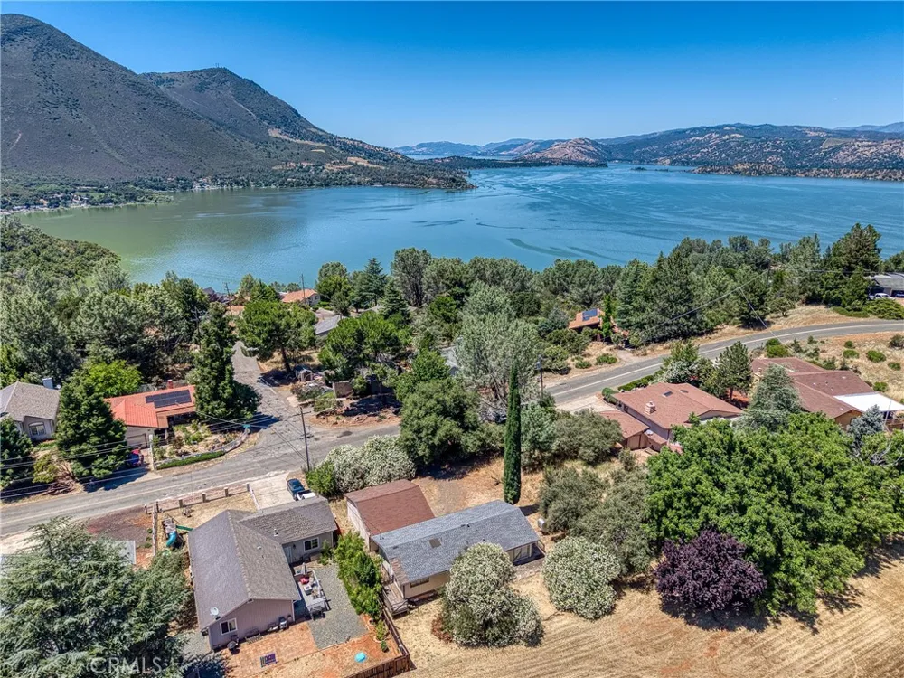 4718 Hawaina Way Kelseyville, CA 95451