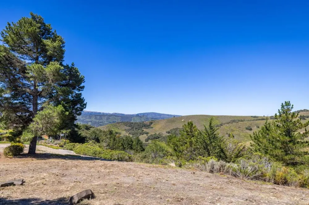25330 Tierra Grande Drive Carmel, CA 93923