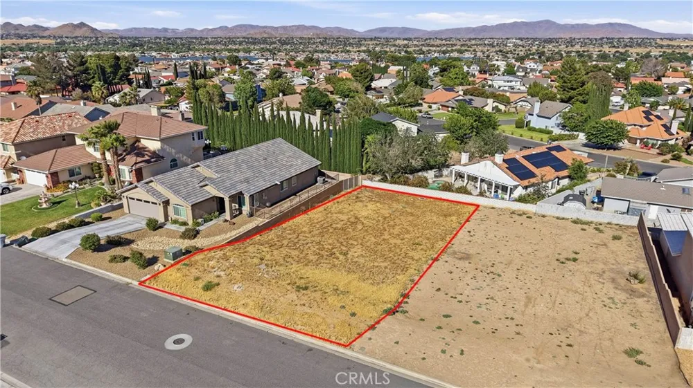13145 Autumn Leaves Victorville, CA 92395