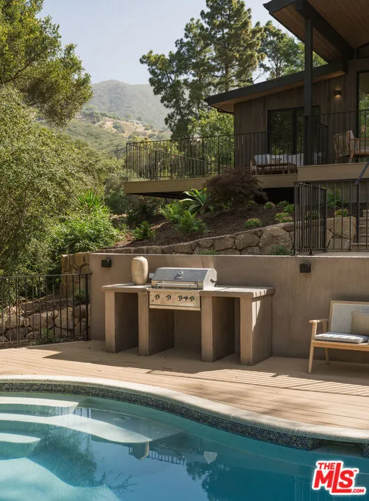 1590 San Roque Road Santa Barbara, CA 93105