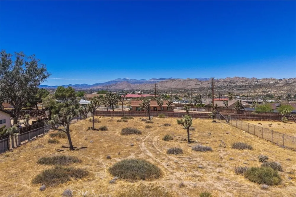 4321 Avalon Avenue Yucca Valley, CA 92284
