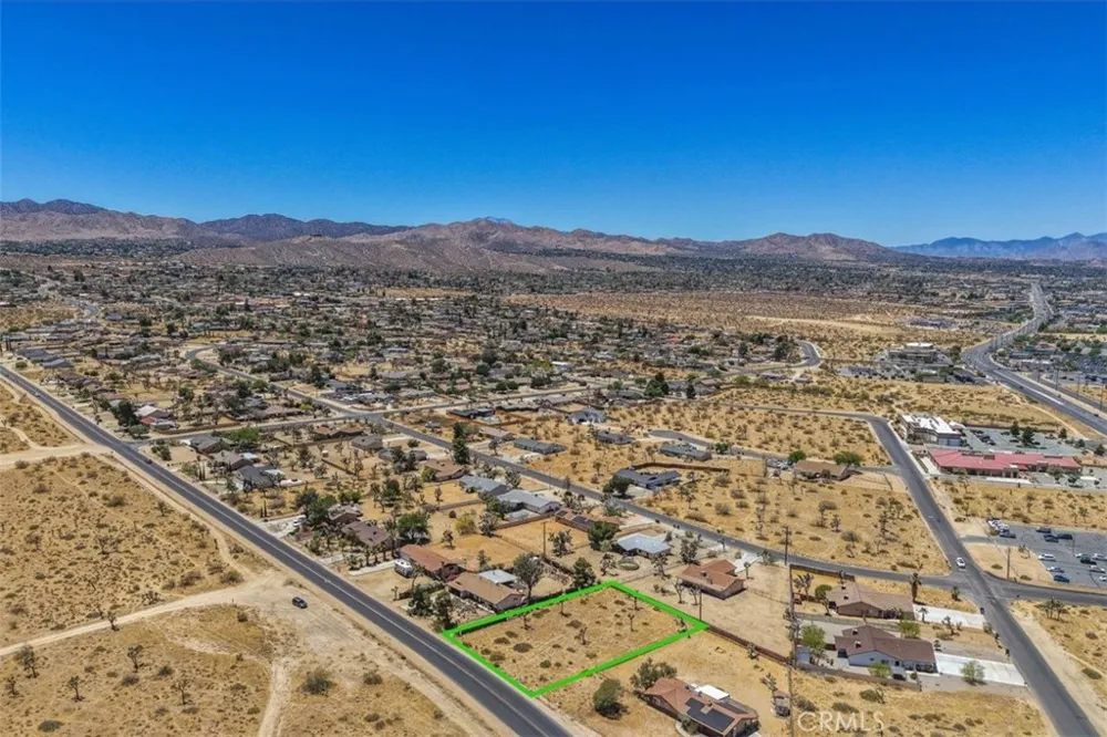4321 Avalon Avenue Yucca Valley, CA 92284