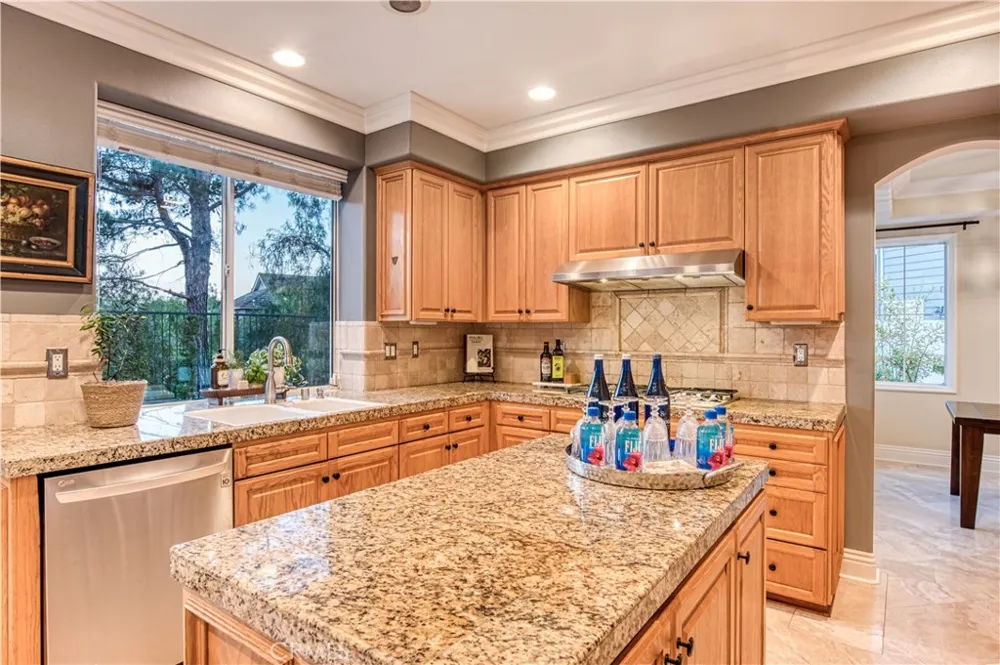 2 Creek View Coto de Caza, CA 92679