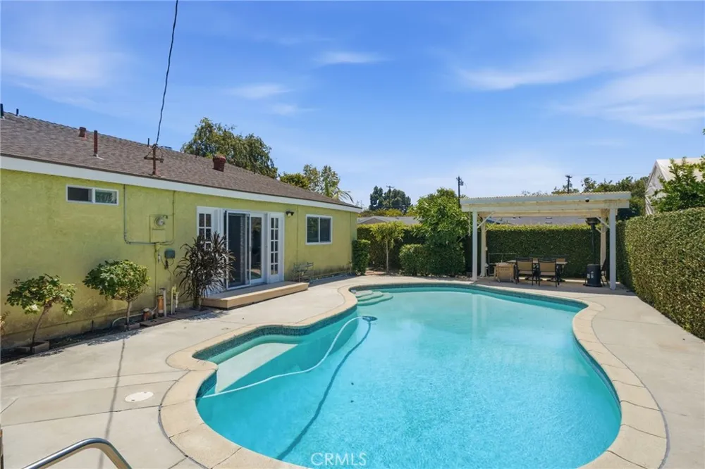 5021 Olga Cypress, CA 90630