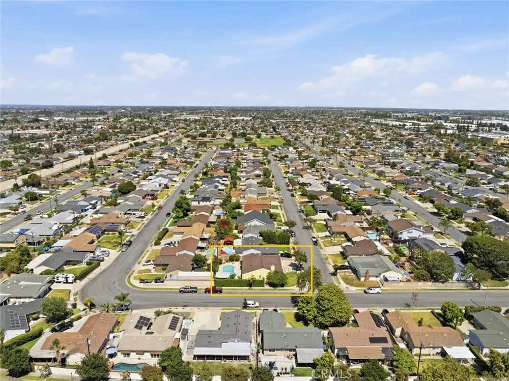 5021 Olga Cypress, CA 90630