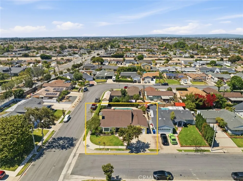 5021 Olga Cypress, CA 90630