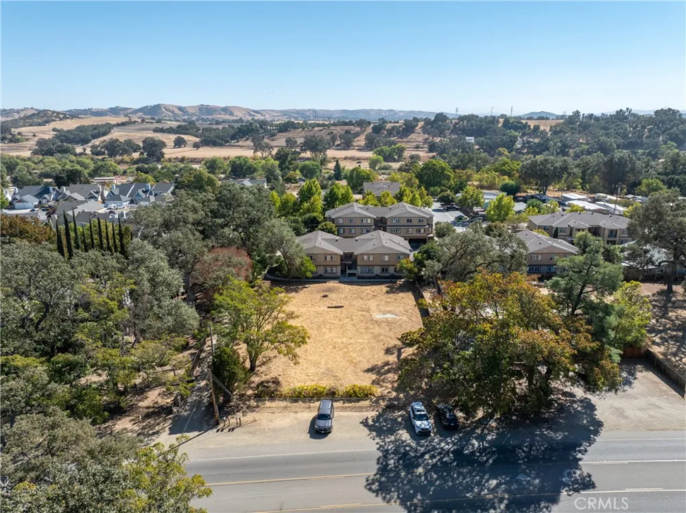 93 S Main Street Templeton, CA 93465