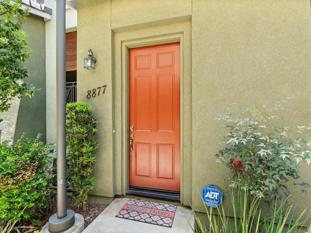 8877 Tribeca Circle San Diego, CA 92123