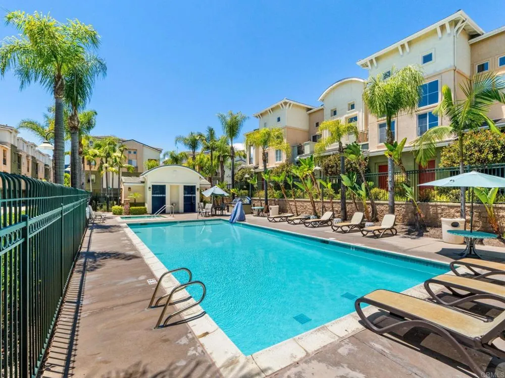 8877 Tribeca Circle San Diego, CA 92123