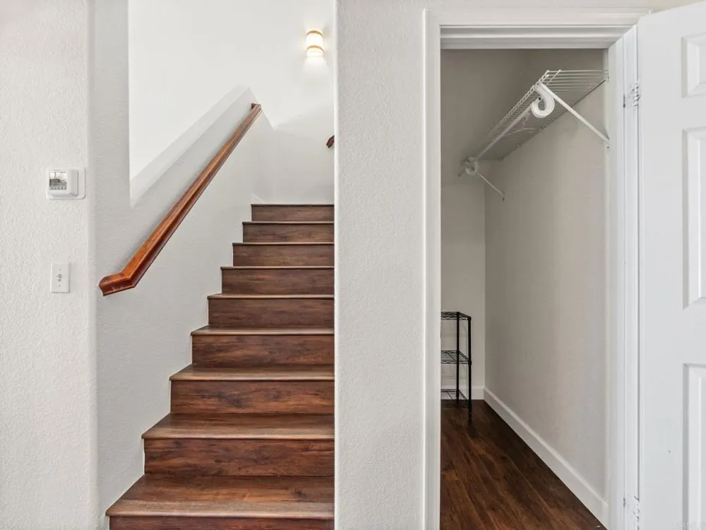 8877 Tribeca Circle San Diego, CA 92123
