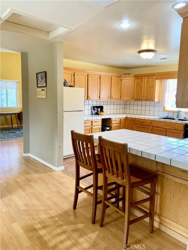 18076 Vista Point Ct Hidden Valley Lake, CA 95467