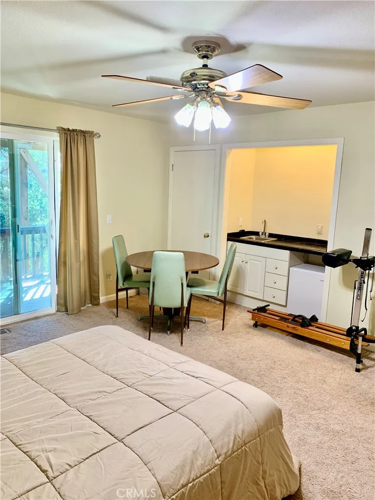 18076 Vista Point Ct Hidden Valley Lake, CA 95467