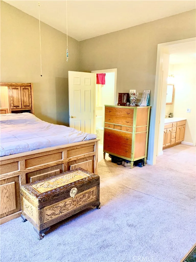 18076 Vista Point Ct Hidden Valley Lake, CA 95467