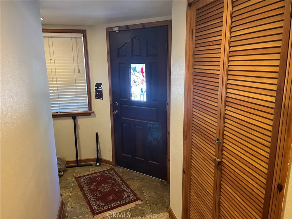 1366 Laura Wrightwood, CA 92397