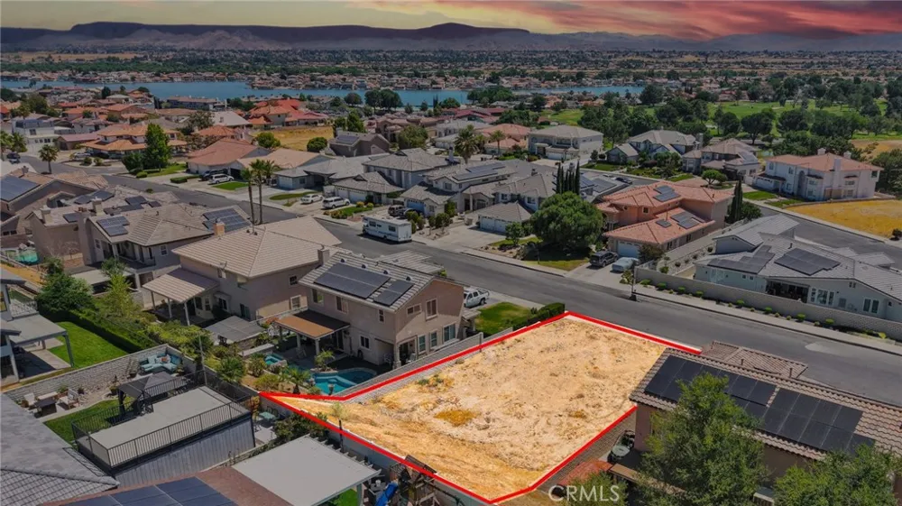 13040 Candleberry Victorville, CA 92395