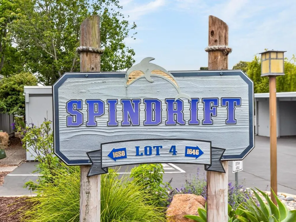 1610 Dolphin Drive Aptos, CA 95003