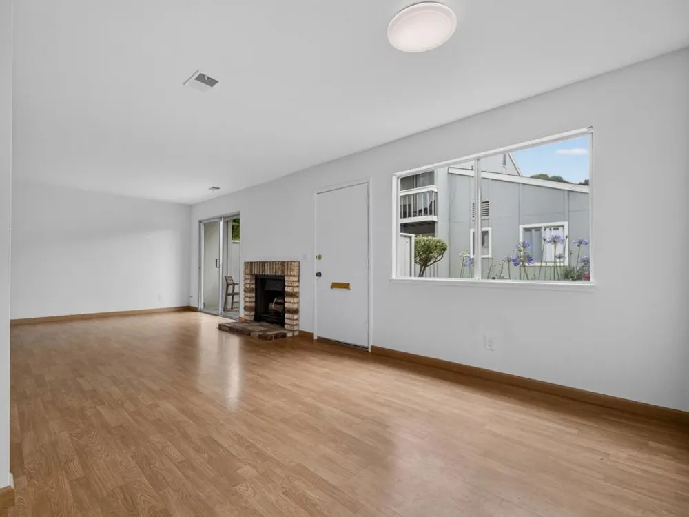 1610 Dolphin Drive Aptos, CA 95003