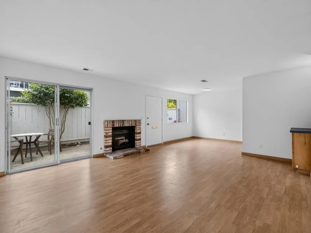 1610 Dolphin Drive Aptos, CA 95003