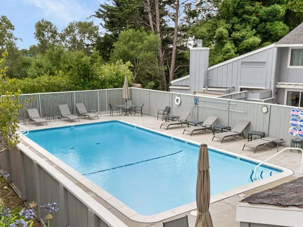1610 Dolphin Drive Aptos, CA 95003