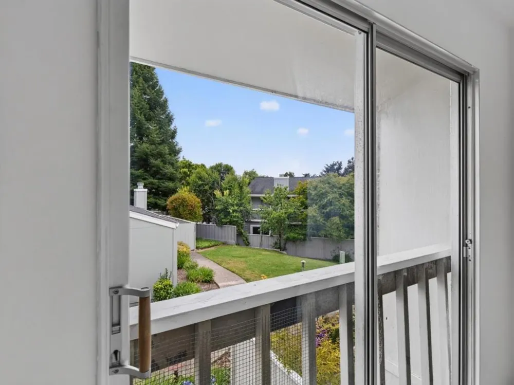 1610 Dolphin Drive Aptos, CA 95003