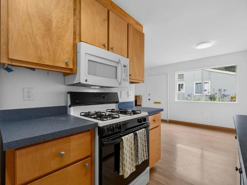 1610 Dolphin Drive Aptos, CA 95003
