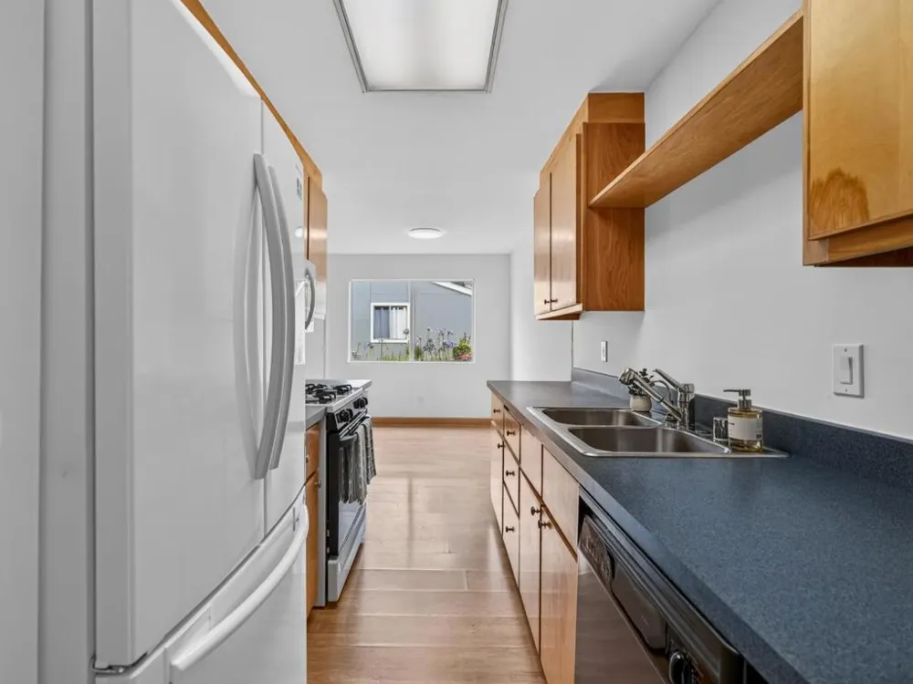 1610 Dolphin Drive Aptos, CA 95003