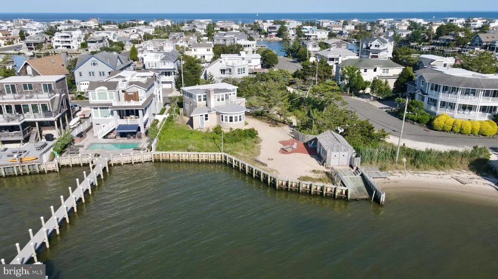 8202 BAY TERRACE Harvey Cedars, NJ 08008