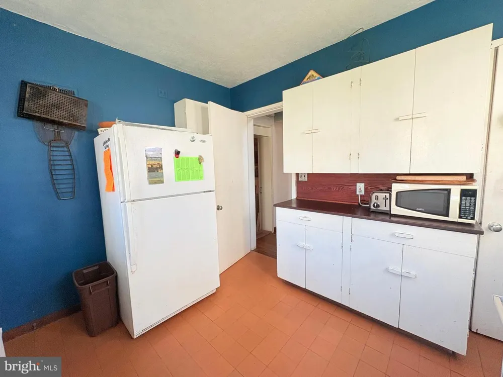 8202 BAY TERRACE Harvey Cedars, NJ 08008