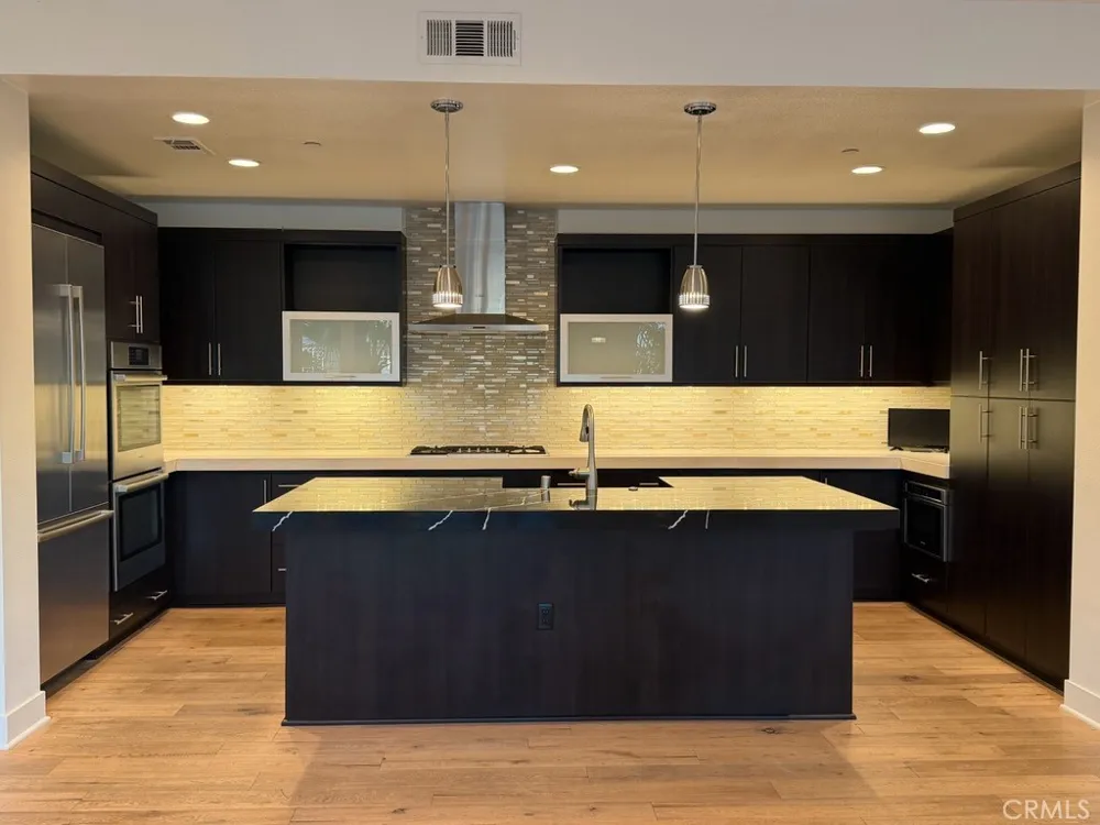 12460 Osprey Lane #2 Playa Vista, CA 90094