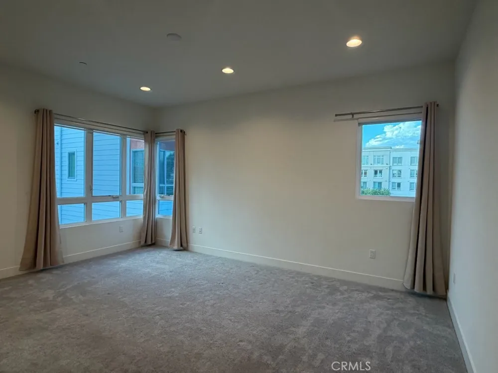 12460 Osprey Lane #2 Playa Vista, CA 90094