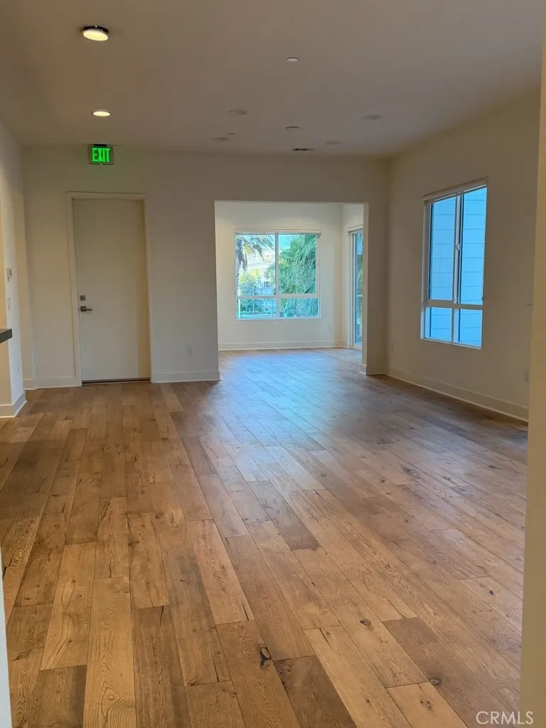 12460 Osprey Lane #2 Playa Vista, CA 90094