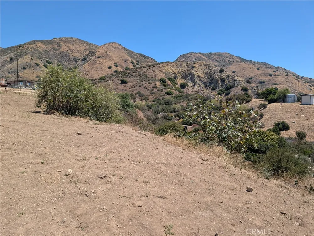11015 MESA ALTA Sylmar, CA 91342