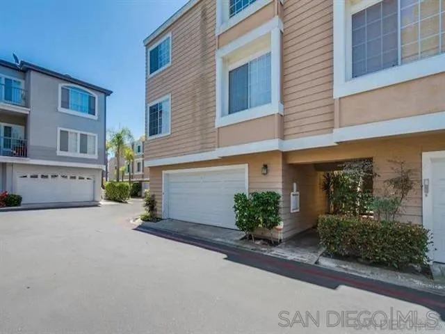8585 Via Mallorca #231 La Jolla, CA 92037